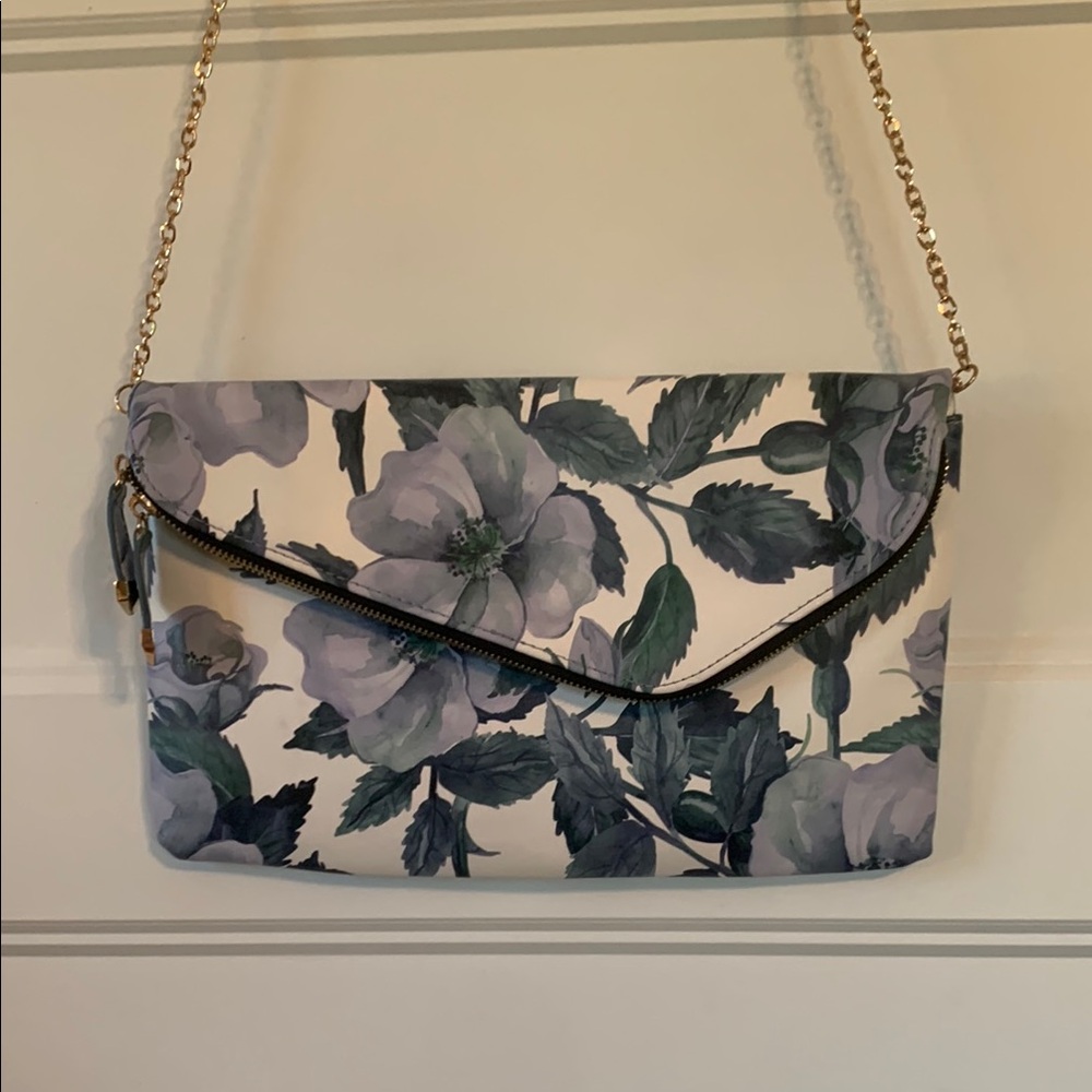Floral Chain Strap Clutch - White & mild green
